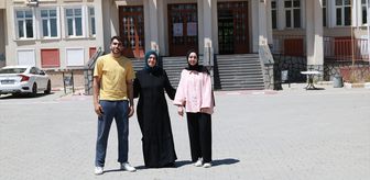 Van'da ev hanımı anne iki çocuğuyla üniversite sınavına girdi