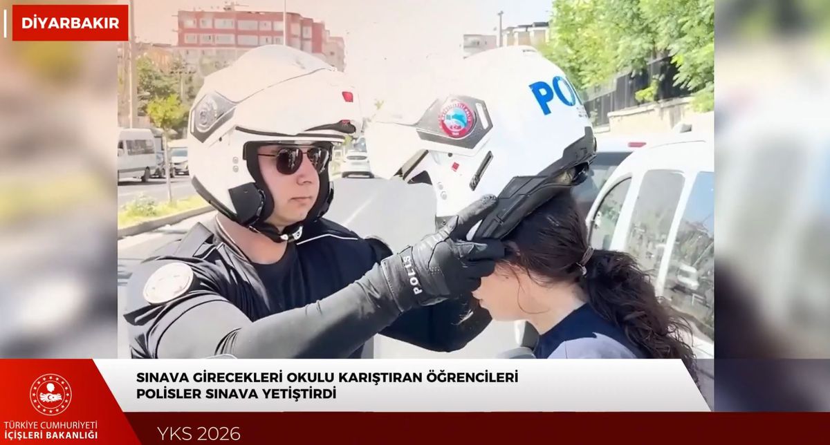 YKS'ye geç kalma tehlikesi yaşayan adayların yardımına güvenlik güçleri yetişti
