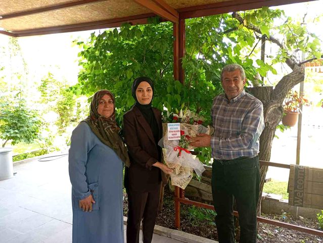 Bünyan Belediye Başkanı şehit babalarını ziyaret etti