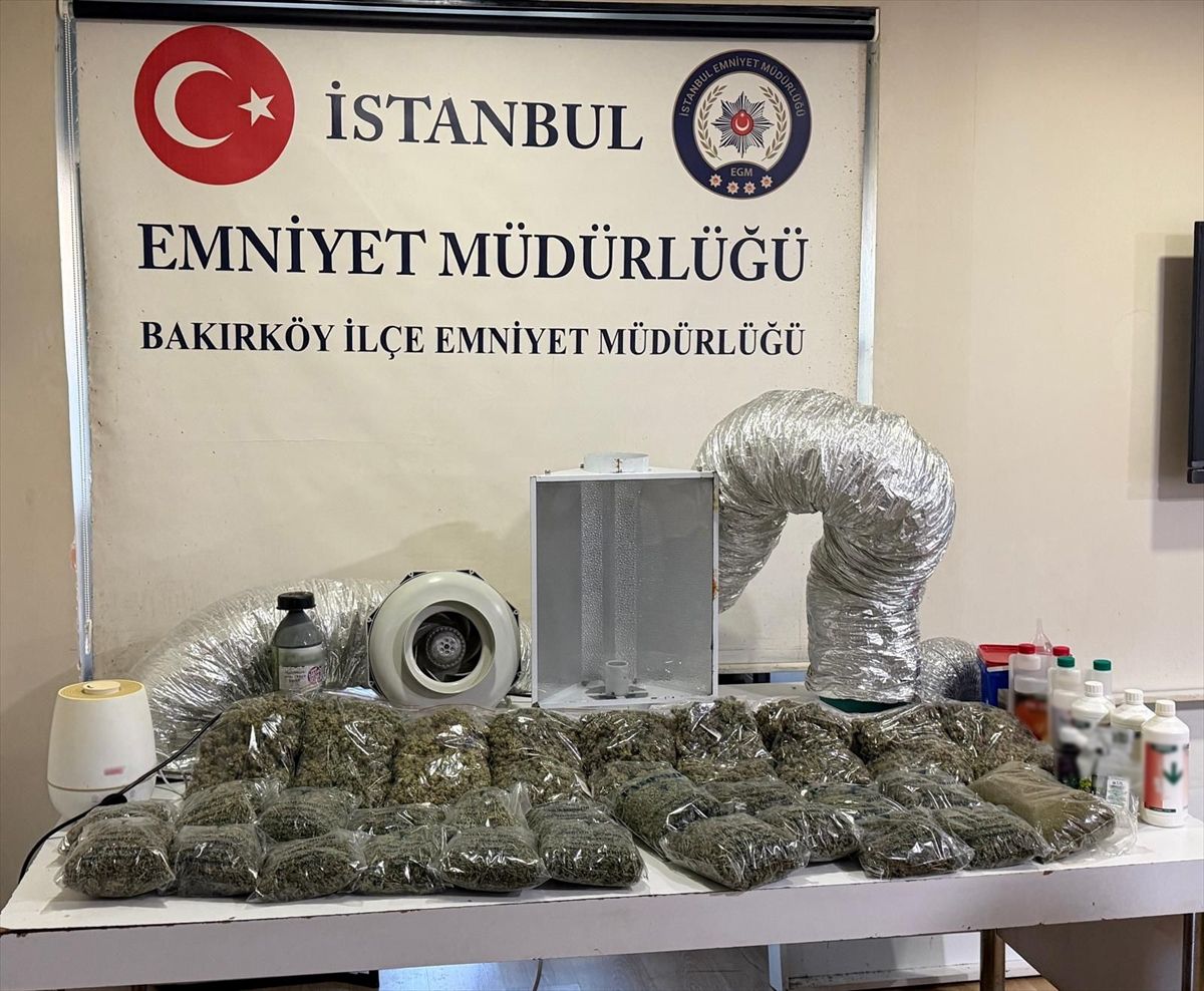 Beylikdüzü'nde uyuşturucu operasyonunda 2 şüpheli yakalandı