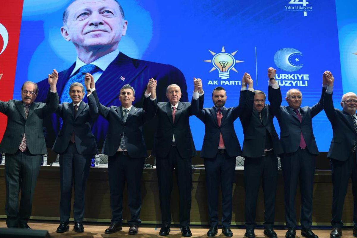 CHP'li başkanlar AK Parti’ye mi katılıyor? Gözler yarınki toplantıda