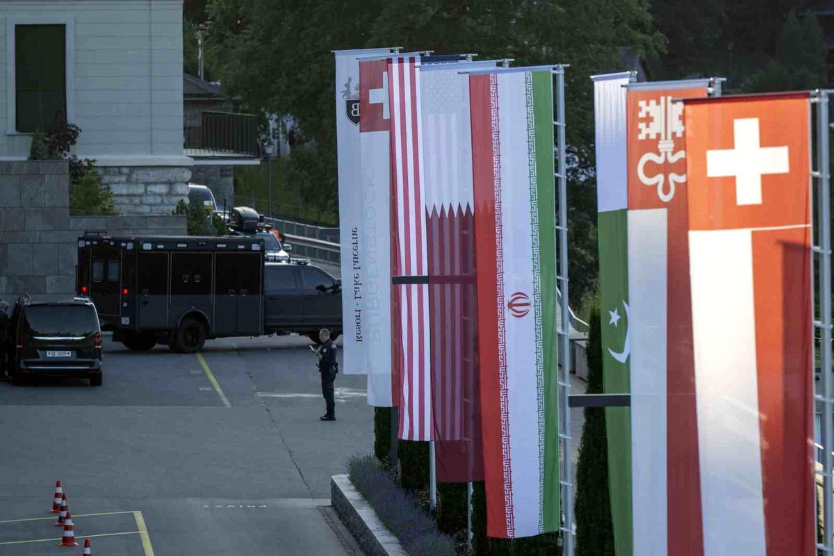 İsviçre'deki ABD-İran görüşmesi, Katar ve Pakistan arabuluculuğunda başladı