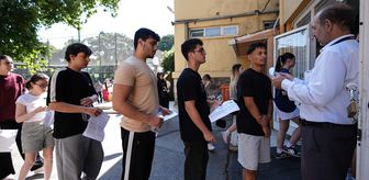 İzmir'de YKS'nin ikinci oturumu AYT heyecanı