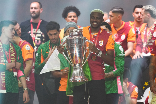 osimhene dev talip galatasaray 99328215 2076 1 m