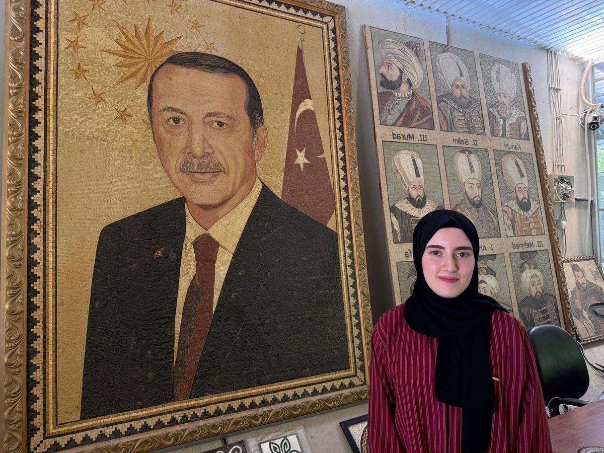 Suriyeli sanatçılardan Erdoğan'a mozaik portre