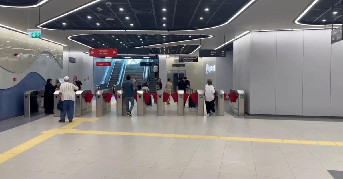 Halkalı-Arnavutköy metro hattı ilk gün 10 bin yolcu taşıdı