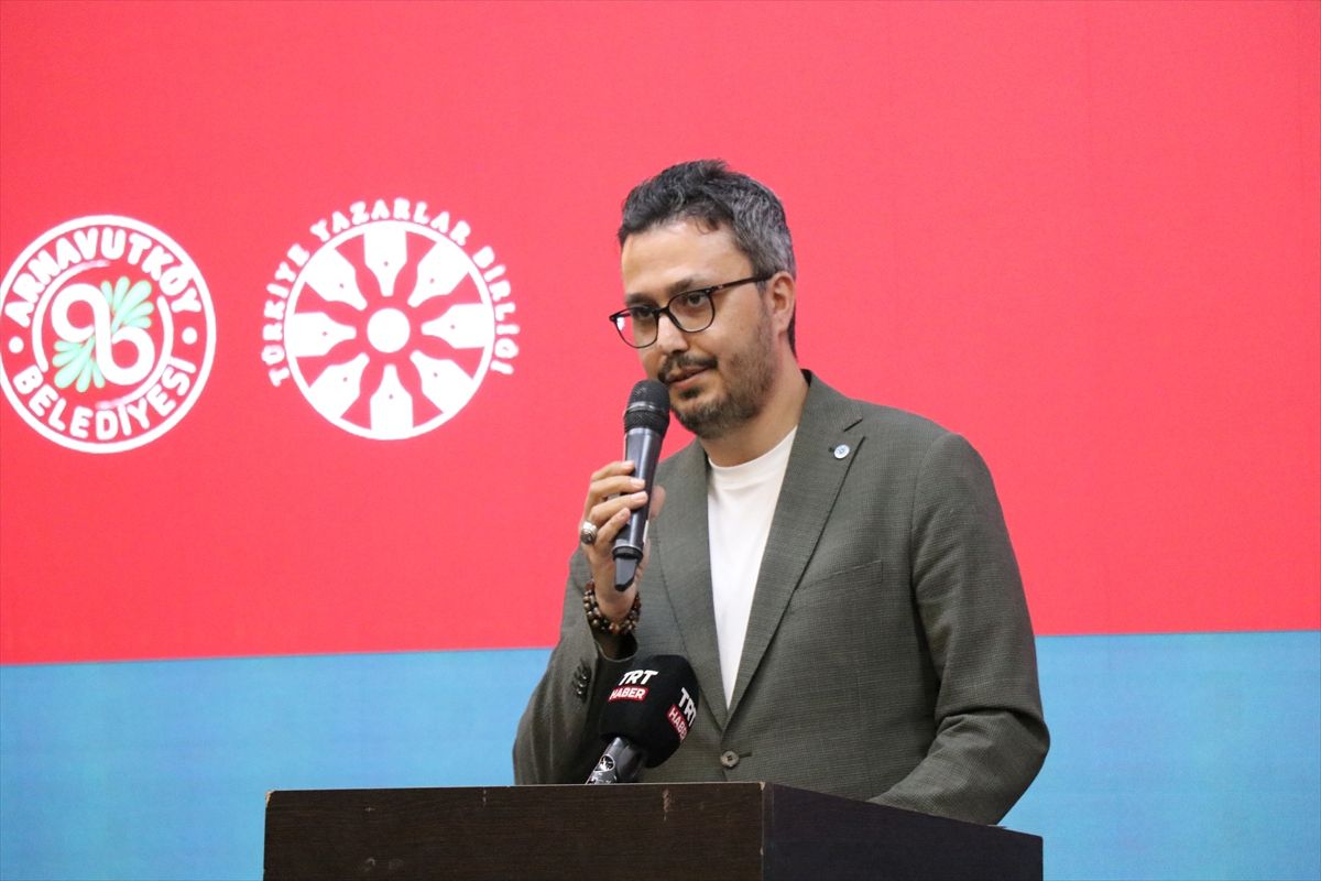 TYB Yılın Yazarı ve Sanatçıları Ödülleri Töreninden Bir Görüntü