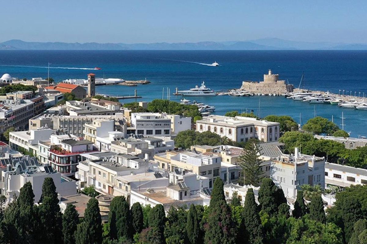 Yunanistan, Ege Denizi'ndeki en az 12 adada OHAL ilan etti