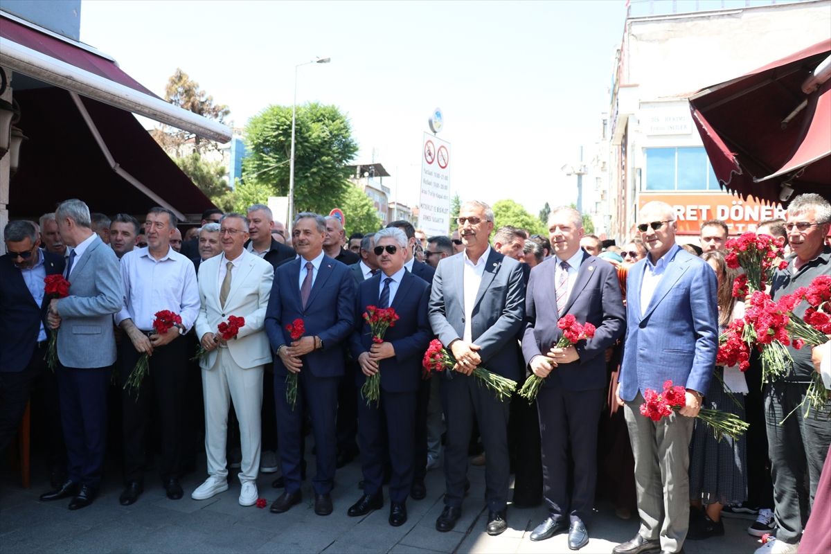 Adapazarı'nın Kurtuluşunun 105. Yılı Kutlandı