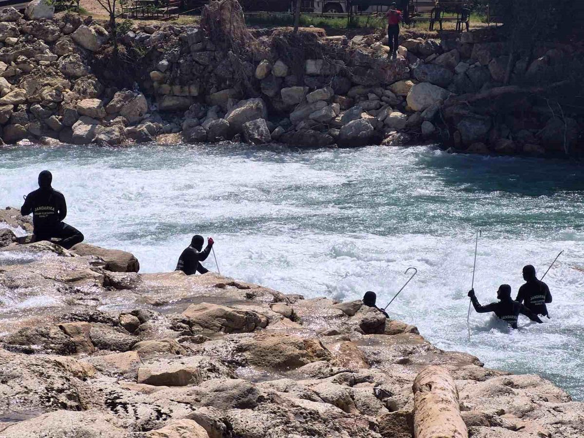 Manavgat Alara Çayı arama çalışmaları