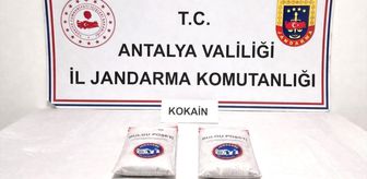 Antalya'da 1 kilo 375 gram kokain ele geçirildi