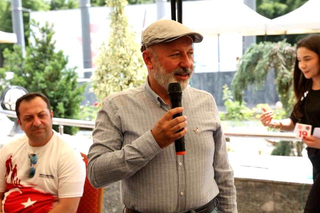 Başkan Çolakbayrakdar: “Aileyi güçlendiren her adımın yanında olmaya devam edeceğiz”