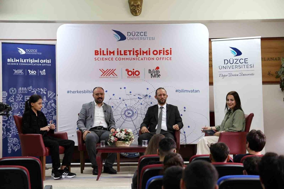 Bilim Kafe'de geleceğin meslekleri serisi başladı