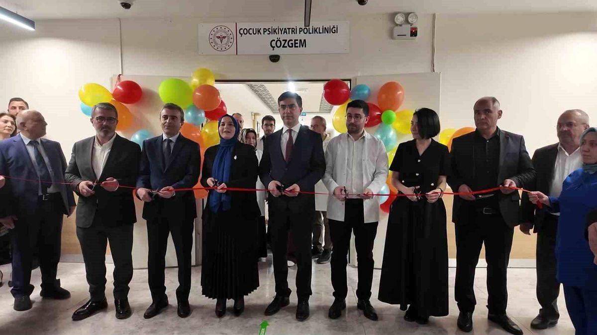 Erzurum Şehir Hastanesi'nde otizm ve özel ihtiyaçlı çocuklar için açılan Çok Disiplinli Çocuk ve Genç Ruh Sağlığı Merkezi (ÇÖZGEM) binası.