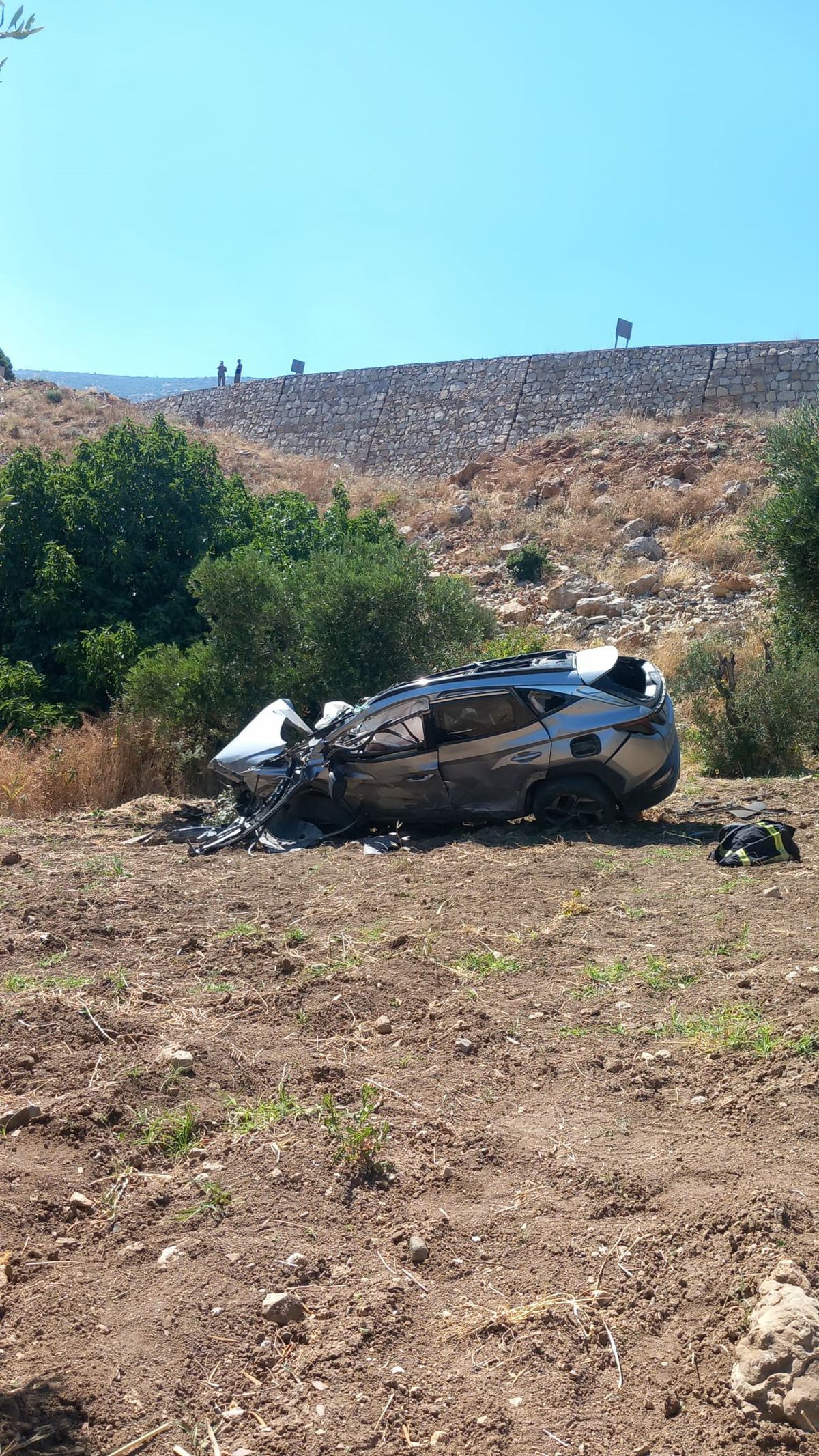 Hatay'da uçuruma yuvarlanan cipin sürücüsü hayatını kaybetti