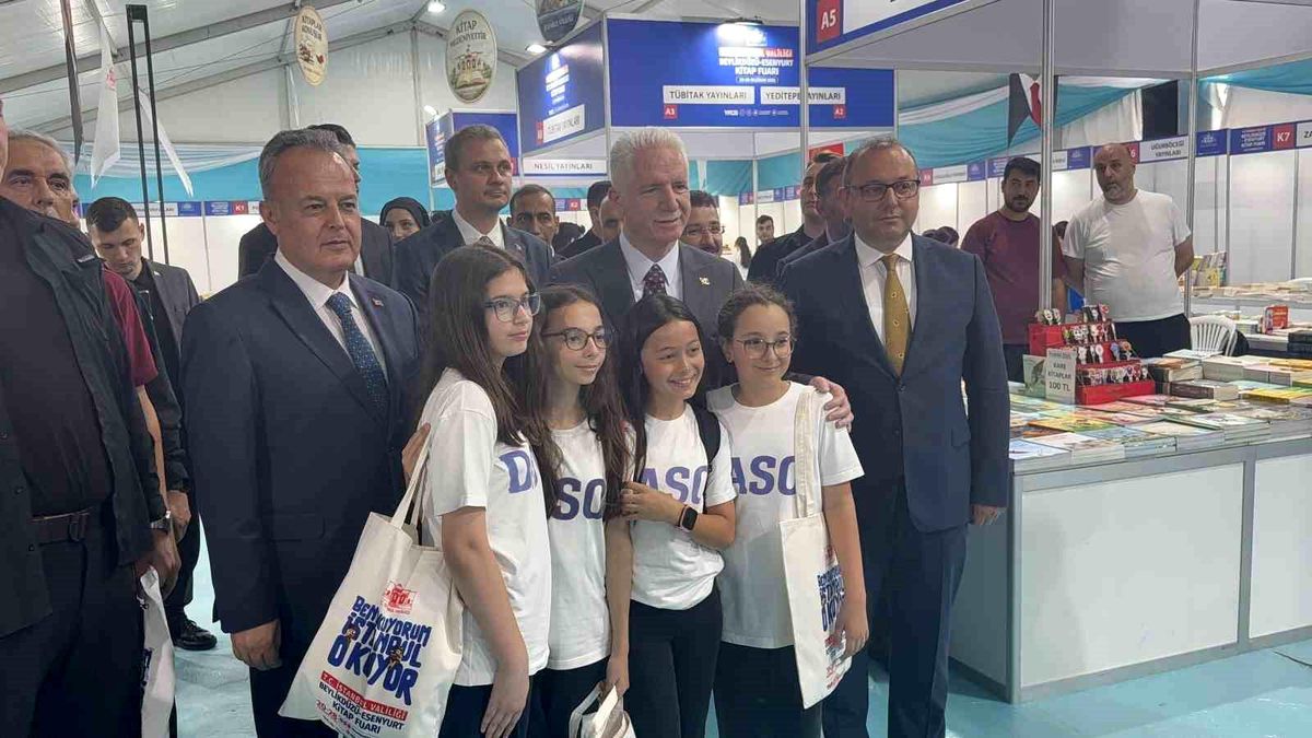 İstanbul Valiliği Kitap Fuarı Beylikdüzü'nde kapılarını açtı