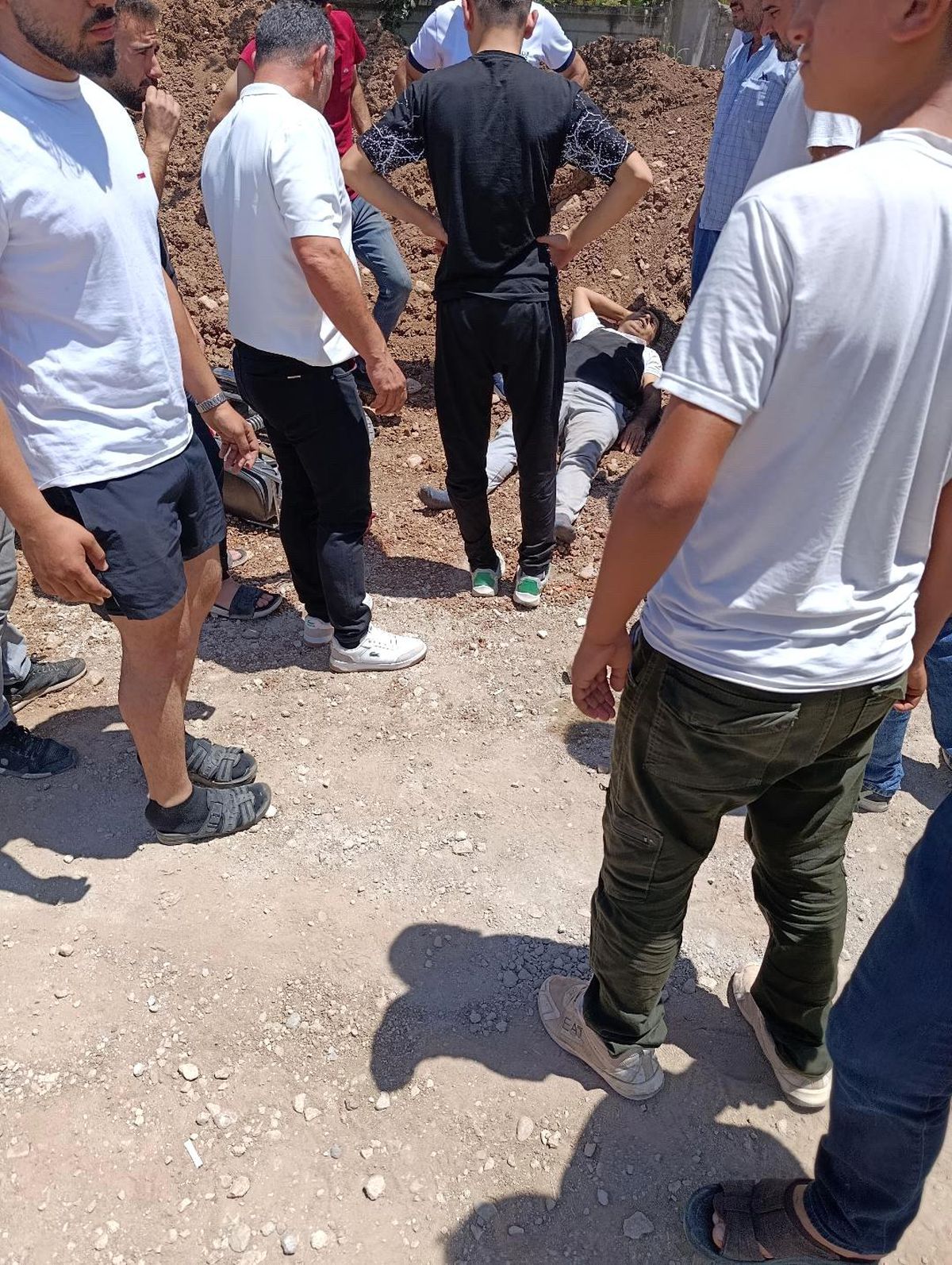 Kurtalan'da otomobil ile motosiklet çarpıştı: 1 yaralı