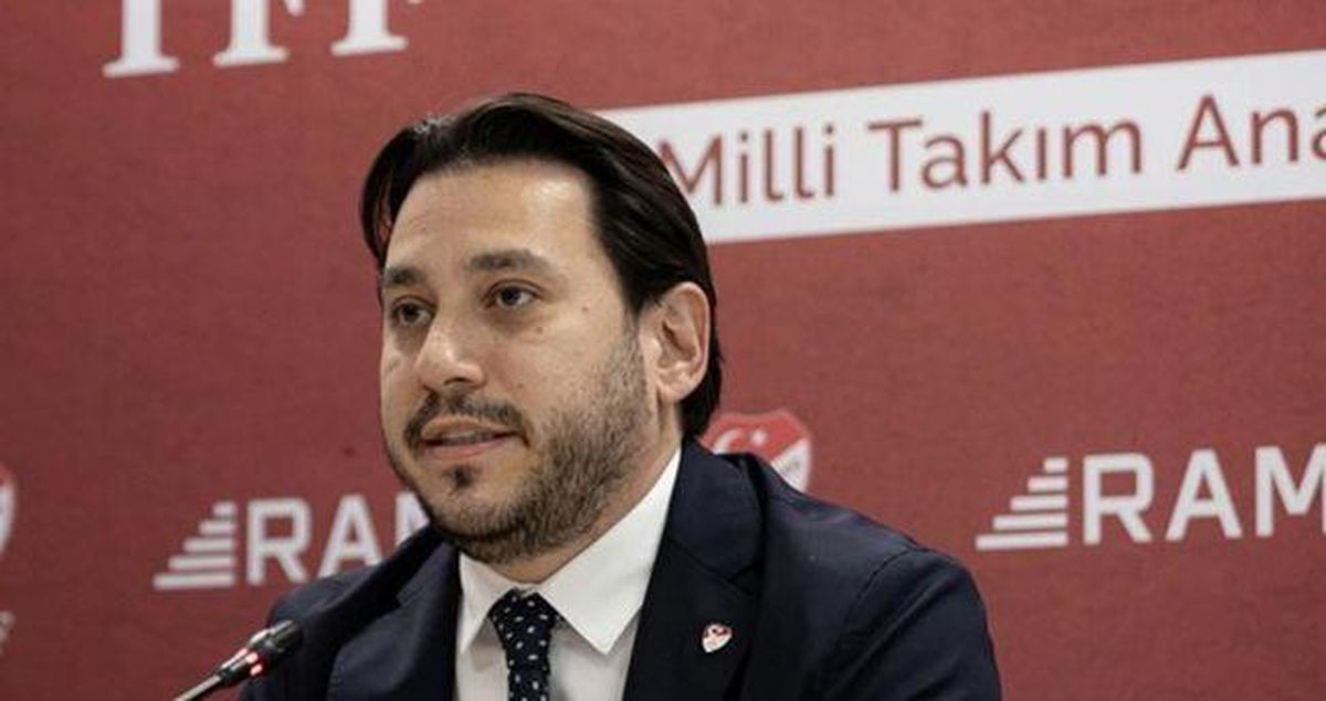 Mustafa Eröğüt'ün spor yöneticiliği kariyerini anlatan haber görseli.