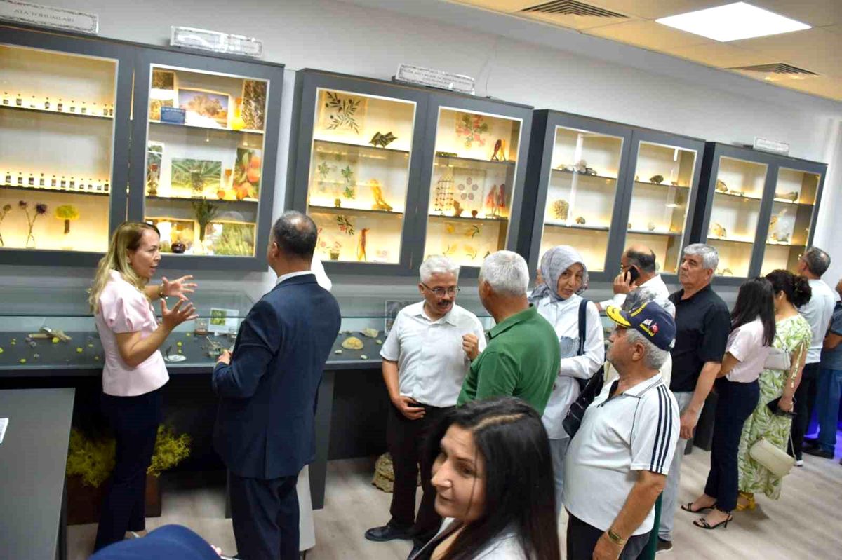 Mersin Mut'ta açılan Doğa Müzesi'nde sergilenen eserler