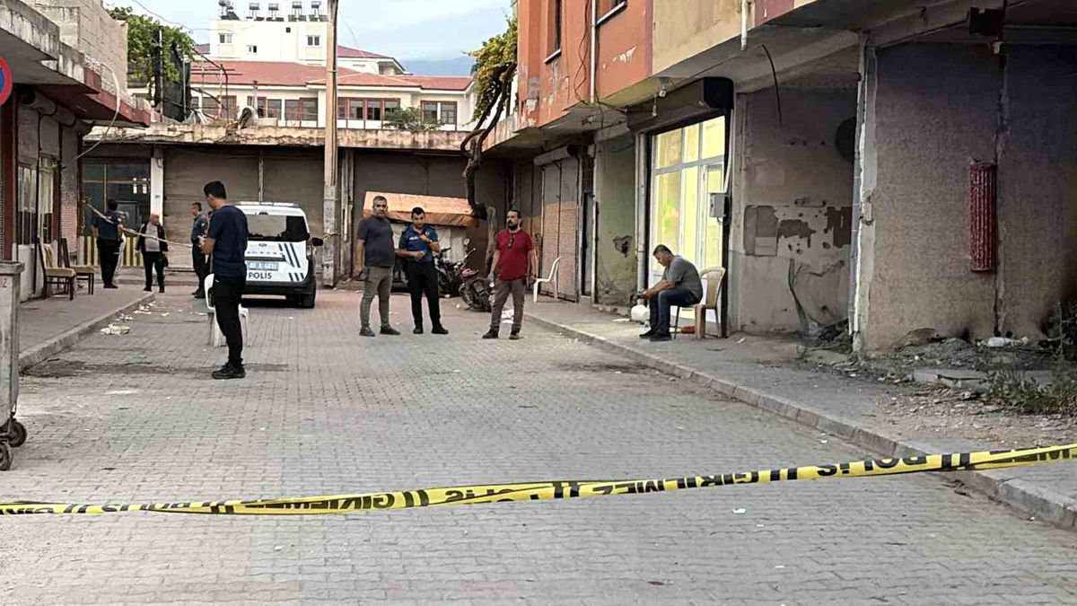 Osmaniye'de bıçaklı kavga: 1 ölü