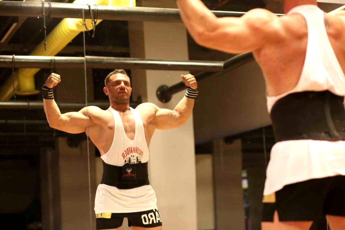 Şampiyonluk için 2 ayda 14 kilo verecek