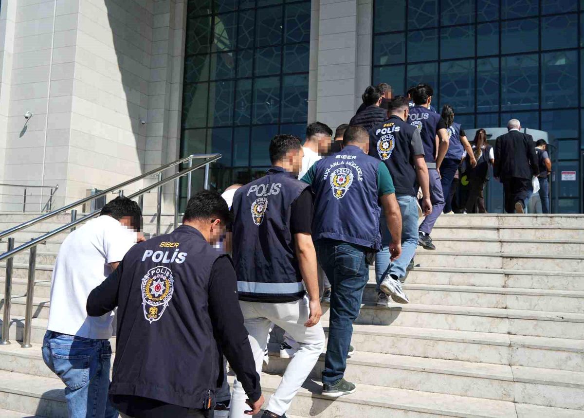 1 milyar 250 milyon liralık yasa dışı bahis trafiğine operasyon: 8 gözaltı