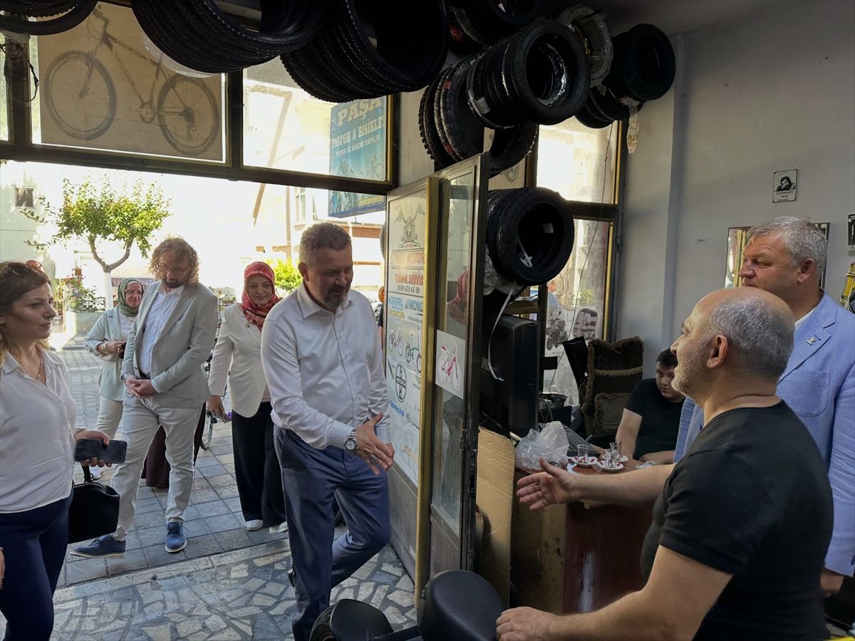 AK Parti Tekirdağ Milletvekili Özcan, Şarköy'de esnafı ziyaret etti