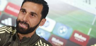 Alvaro Arbeloa yeni takımına imzayı atıyor