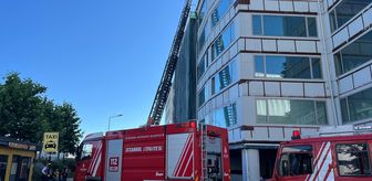 Beyoğlu'nda 6 katlı binada çıkan yangın söndürüldü