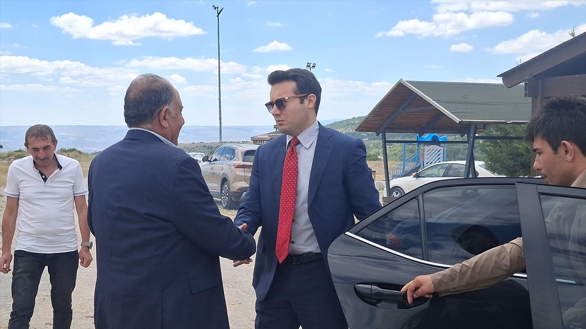 Beypazarı Kaymakamı Coşkun, Çakıloba Mahallesi'ni ziyaret etti