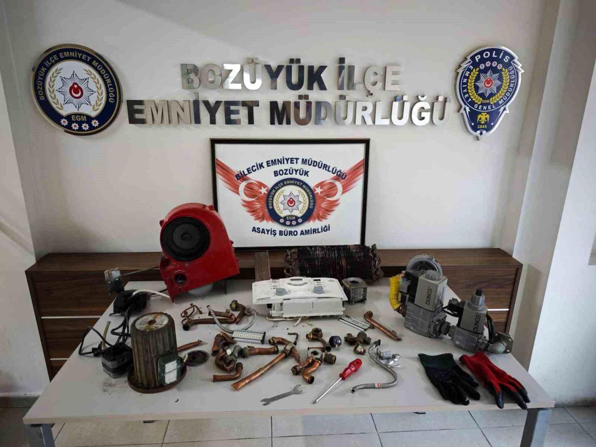 Bilecik'te metruk binada hırsızlık girişimi: 2 şüpheli yakalandı