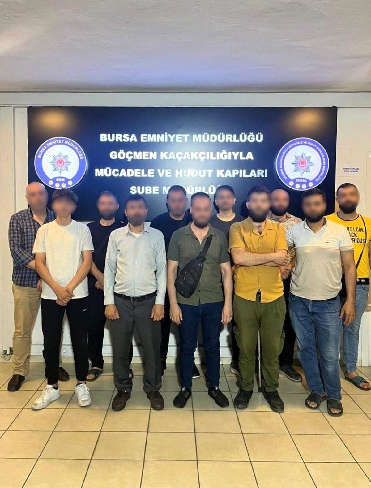 Bursa'da düzensiz göç denetimi: 3 bin 25 kişi sorgulandı