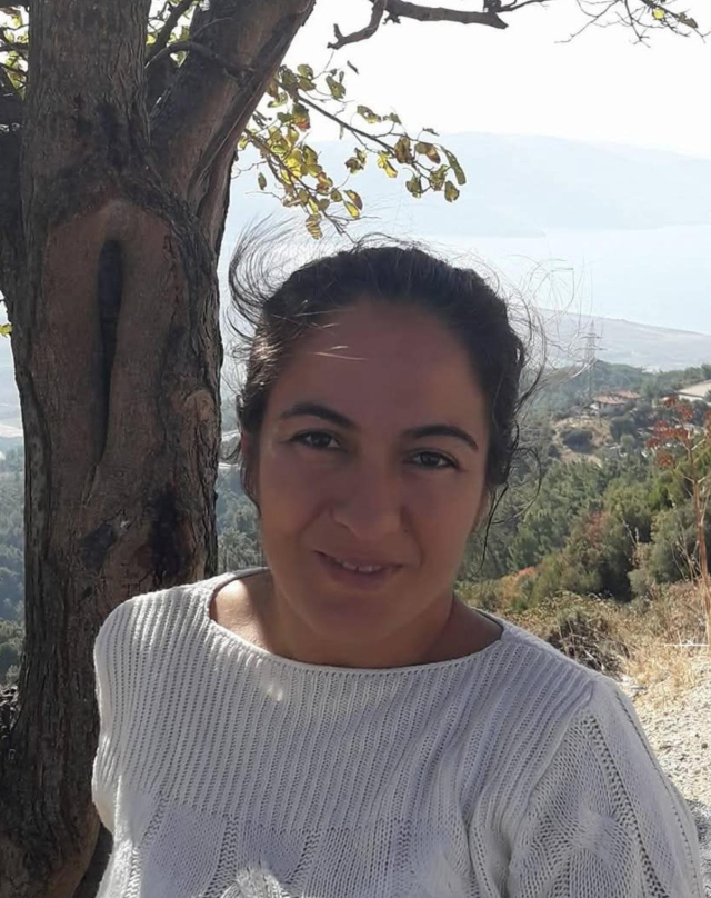 cocuklarini okuldan almaya gid 19980713 4837 1 m