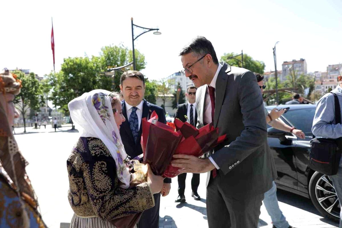İçişleri Bakan Yardımcısı Ali Çelik Kütahya'da temaslarda bulundu