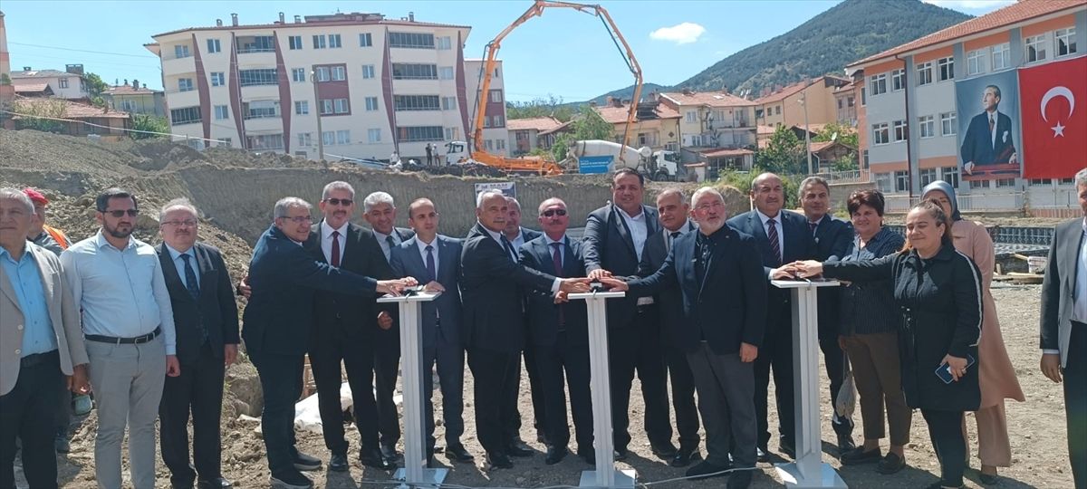 İskilip'te spor kompleksinin temeli törenle atıldı