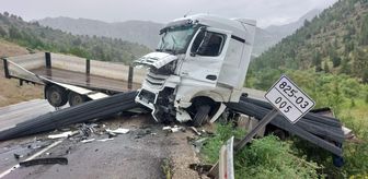 Kahramanmaraş-Göksun yolunda iki tır çarpıştı: 1 yaralı