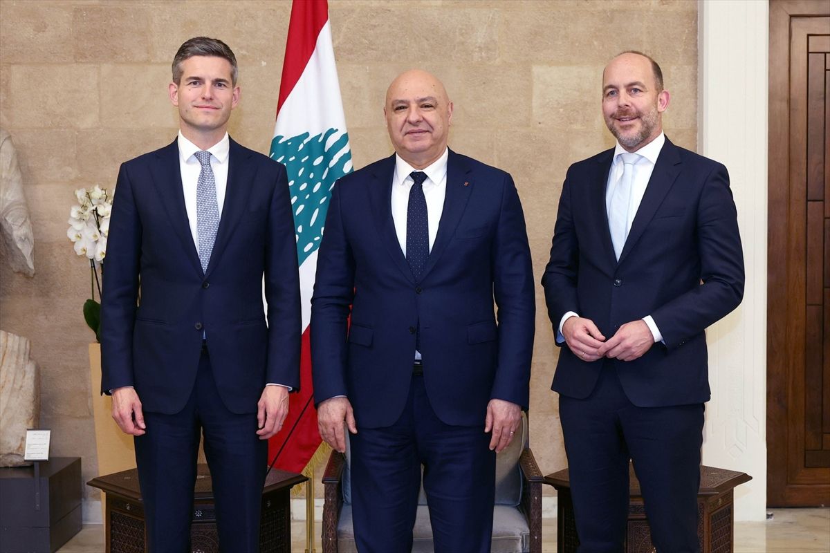 Lübnan Cumhurbaşkanı Joseph Avn diplomatik görüşmelerde