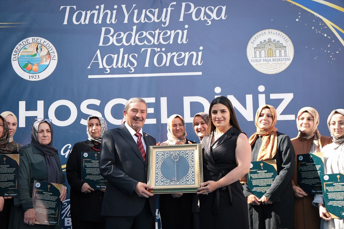 Malatya'nın Darende ilçesindeki tarihi Yusuf Paşa Bedesteni'nin Hanımlar Çarşısı olarak açılan yeni yüzü.