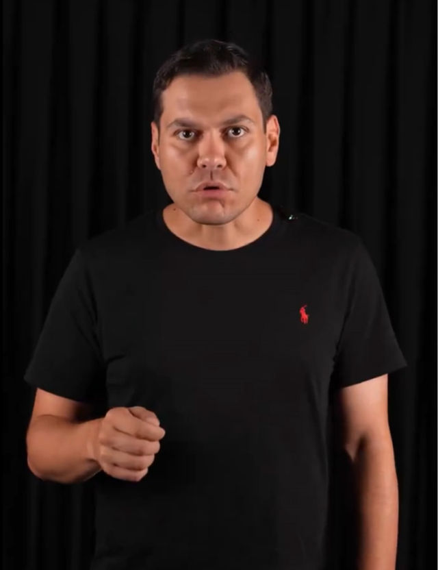 marti tag kurucusu kirmizi ciz 92858384 4939 1 m