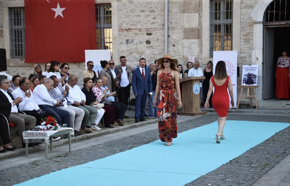 Sinop Tarihi Cezaevi ve Müzesi yöresel kıyafetler defilesine ev sahipliği yaptı