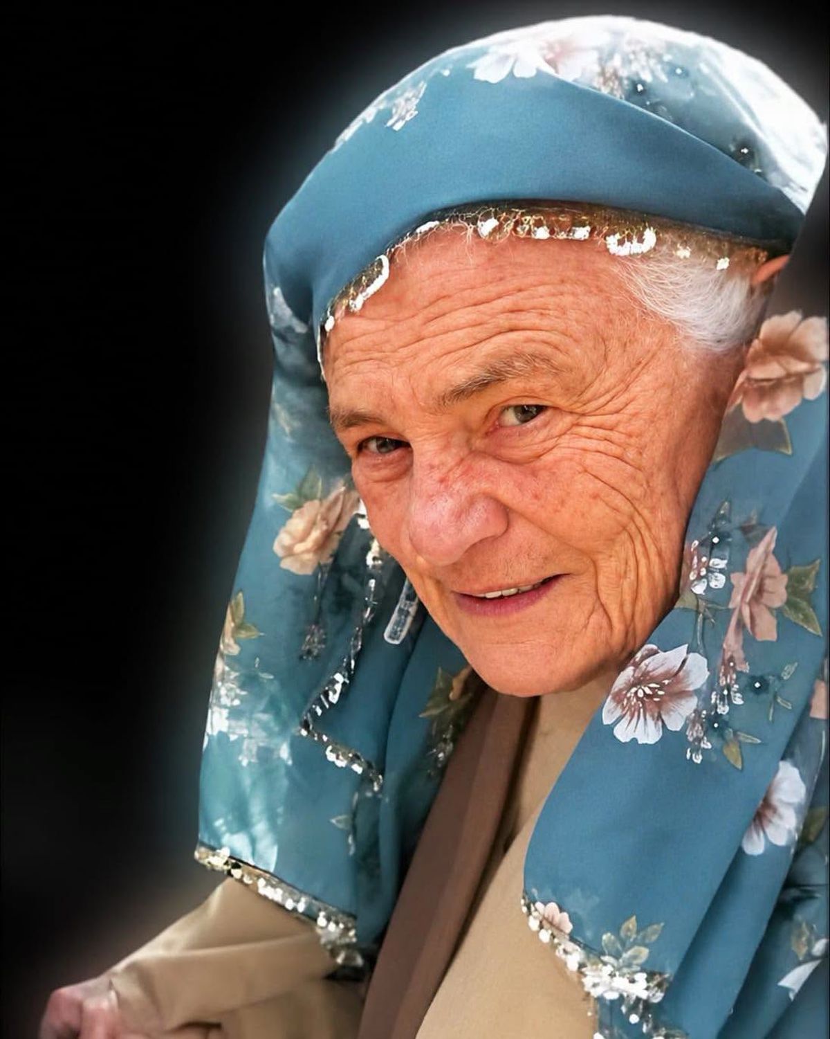 Soner Arıca'nın annesi hayatını kaybetti