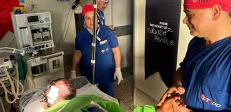 Türk gönüllü sağlık ekibi, Uganda'da cerrahi operasyonlara devam ediyor
