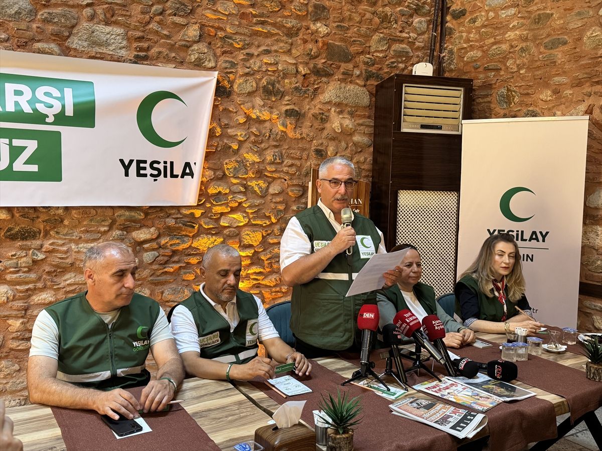 Yeşilay Aydın İl Başkanlığı yönetimi gazetecilerle buluştu