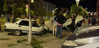 Yozgat'ta 4 aracın karıştığı zincirleme kazada 3 kişi yaralandı