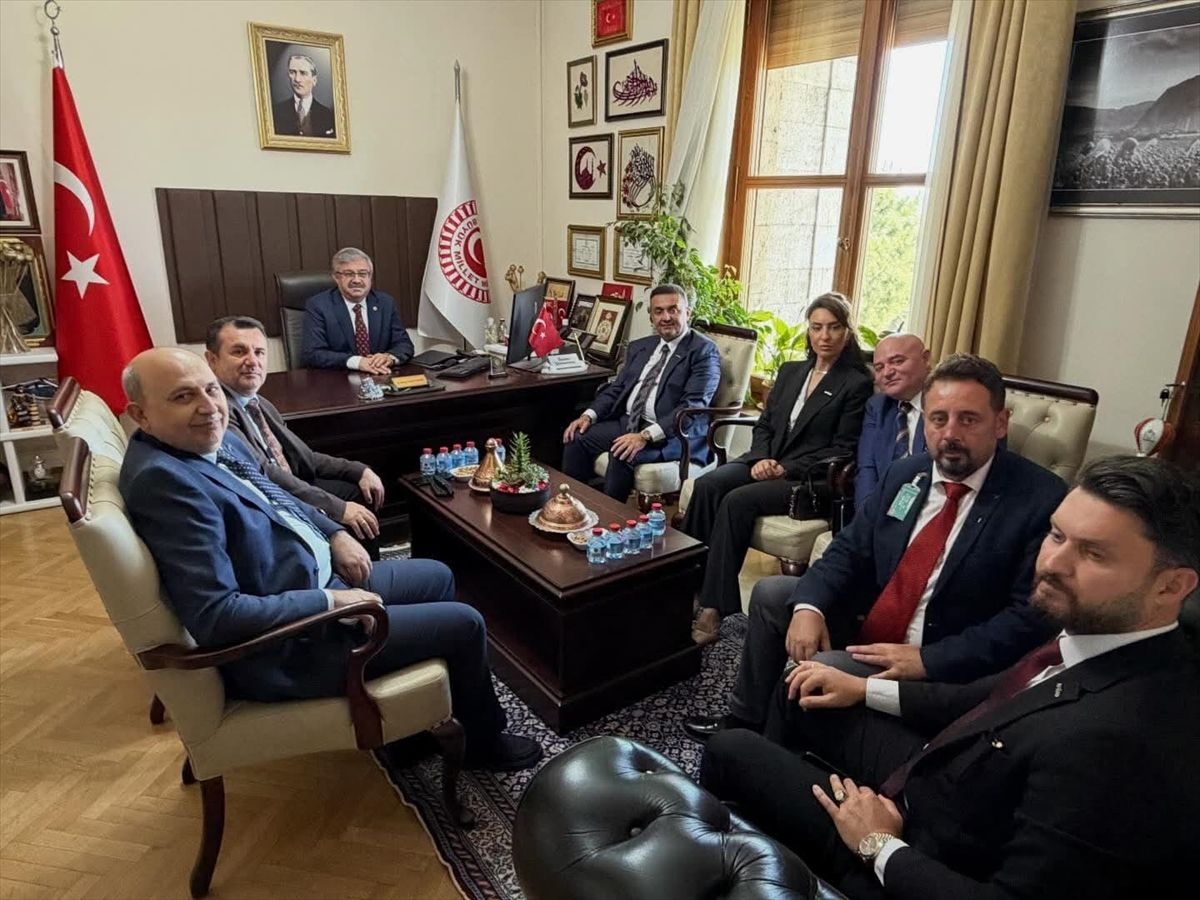 Afyonkarahisarlı İş İnsanları Ankara'da Milletvekilleriyle Görüştü