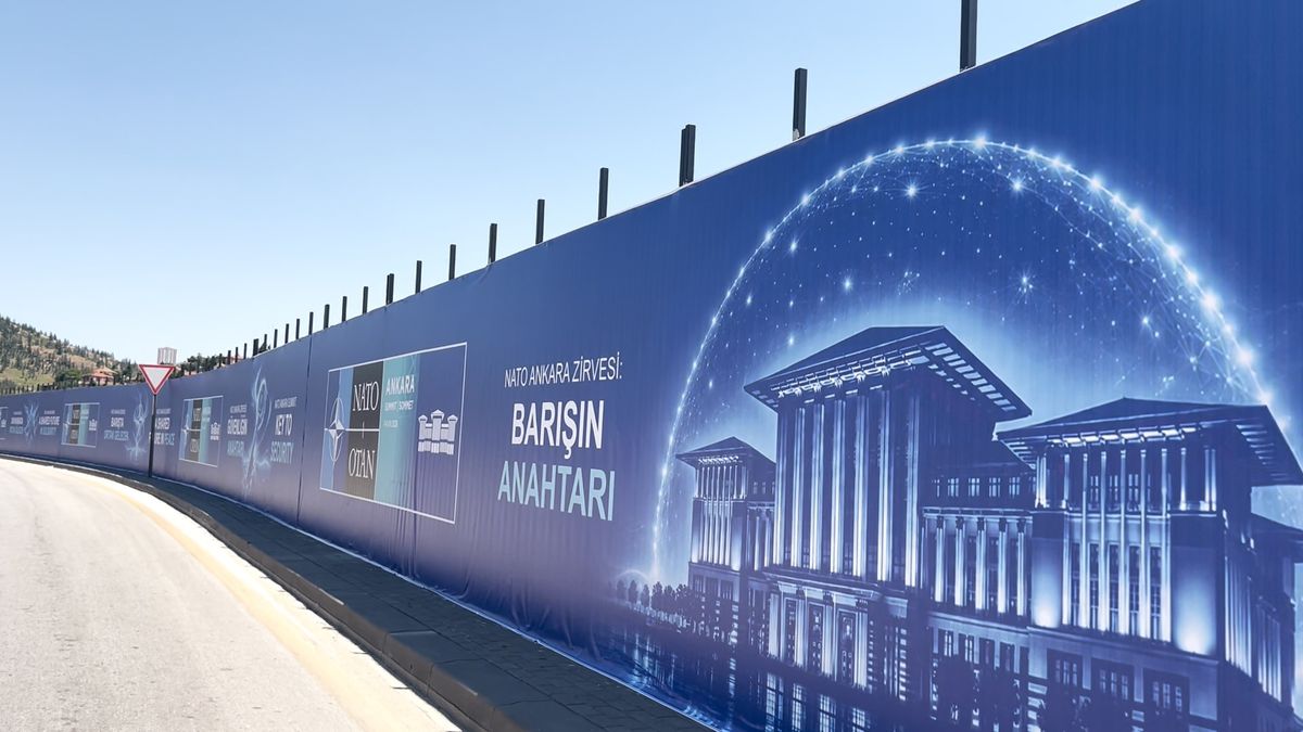 NATO Zirvesi öncesi Ankara'da hummalı hazırlık: Asfalt yenileme, grafiti ve güvenlik önlemleri