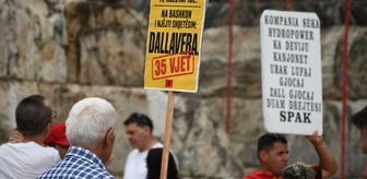 Arnavutluk'ta Trump bağlantılı projeye 25 gündür protesto