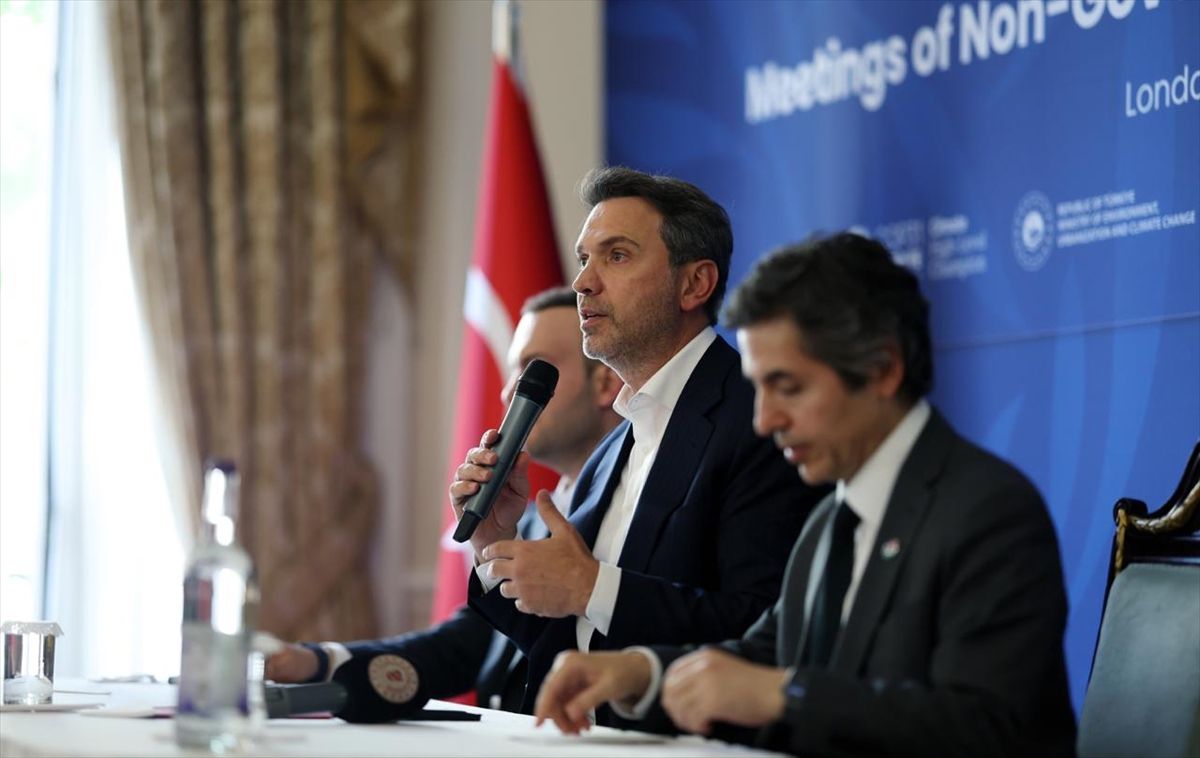 Bakan Bayraktar, Türkiye'nin enerji dönüşümünde 3 temel konuya odaklandığını bildirdi Açıklaması