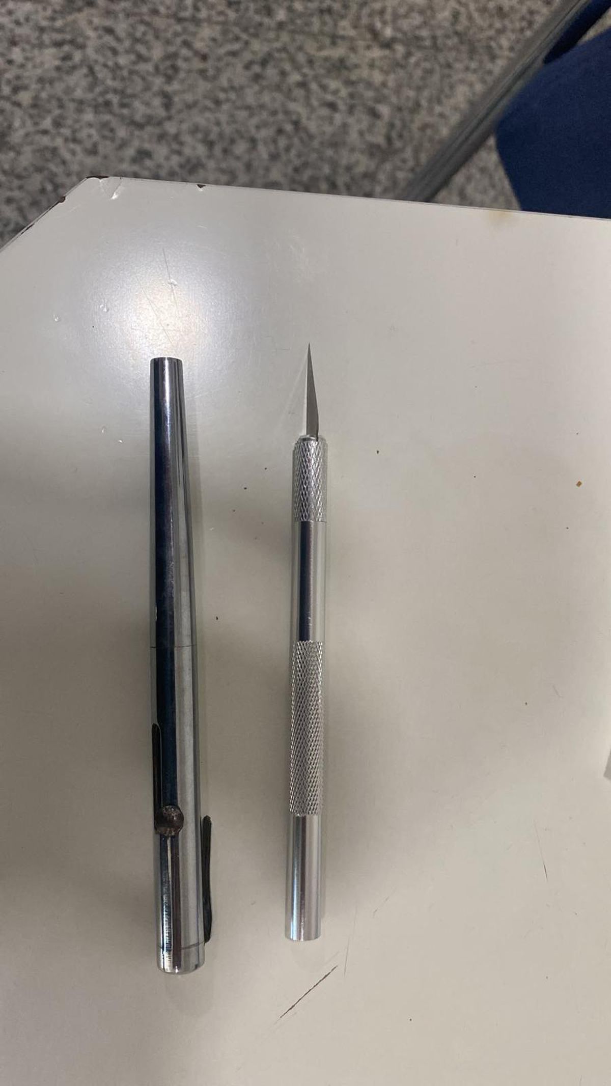 Bakırköy Adliyesi'ne kalem görünümlü silahla girmek isteyen şüpheli kamerada