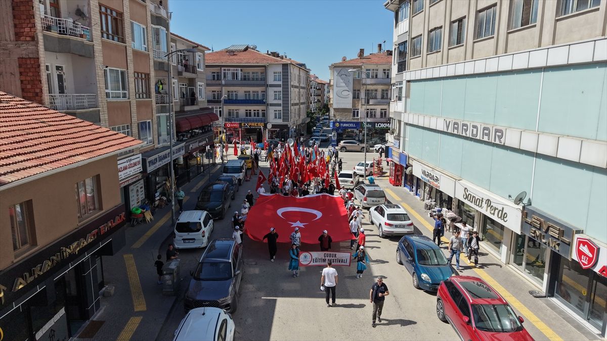 Çubuk Eğitim Festivali kortej yürüyüşüyle başladı